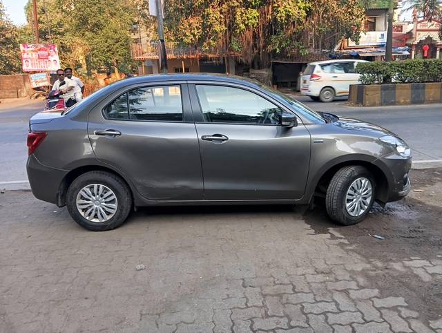 https://images10.gaadi.com/usedcar_image/4242979/original/processed_c5346cc58f9f3b1f7bdce56f7774f38a.jpg?imwidth=6401