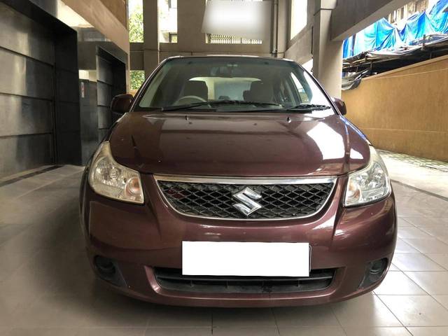 https://images10.gaadi.com/usedcar_image/4243127/original/processed_b19baba11db45e470d0799bbe72f5fd6.jpg?imwidth=6402