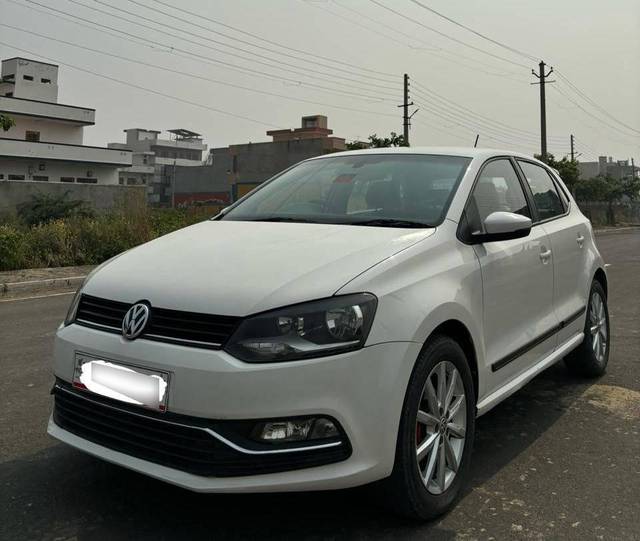 https://images10.gaadi.com/usedcar_image/4243208/original/processed_7212b9785dbf28049e9901e5c0f325cd.jpg?imwidth=6400