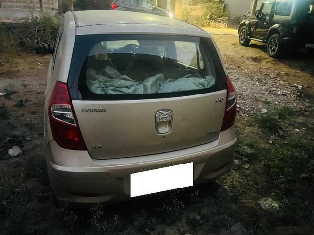 https://images10.gaadi.com/usedcar_image/4243231/original/d44e9a98de91292ae2ed365f38498cd9.jpeg?imwidth=6401