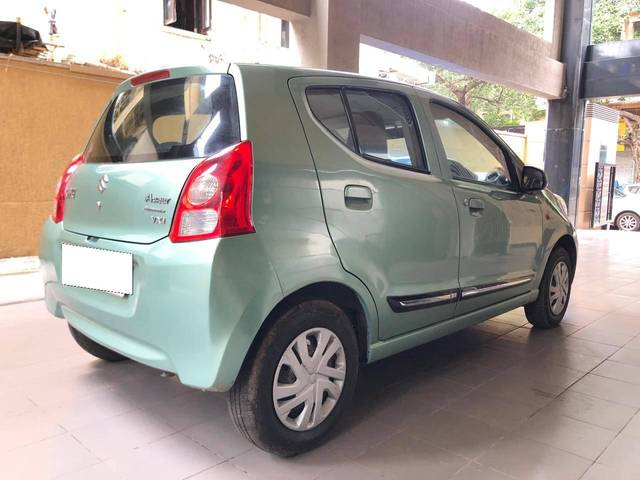 https://images10.gaadi.com/usedcar_image/4243272/original/processed_9e56fb7328768fd6d5d15dcfe27e785b.jpg?imwidth=6401