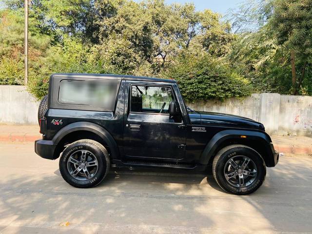 https://images10.gaadi.com/usedcar_image/4243311/original/processed_5ea89796f6ee02fde25cc5a0c2b52730.jpg?imwidth=6401