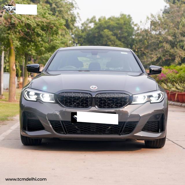 https://images10.gaadi.com/usedcar_image/4243333/original/processed_9b0b24806b3bd5173c4001207a5cc8ce.jpeg?imwidth=6402