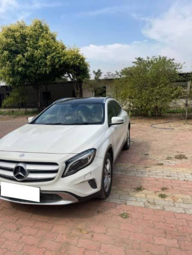 https://images10.gaadi.com/usedcar_image/4243355/original/processed_d86b9825-bb77-4457-a947-b47d92c9e938.jpeg?imwidth=6401