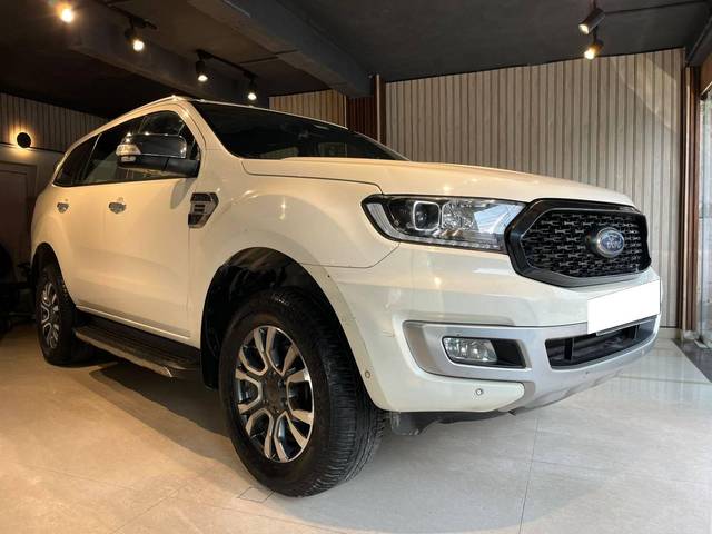 https://images10.gaadi.com/usedcar_image/4243405/original/processed_9bd34b9ef3ddd553cf3384023568c438.jpg?imwidth=6400