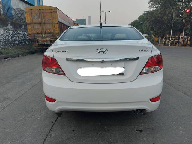 https://images10.gaadi.com/usedcar_image/4243434/original/processed_94510cfddd57a57d4546f7109dfe5ff0.jpg?imwidth=6401