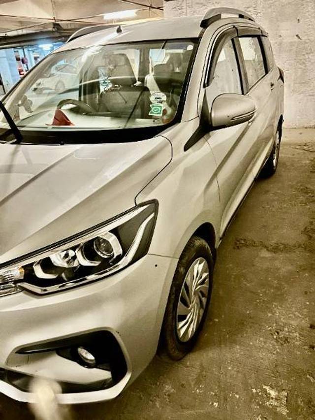 https://images10.gaadi.com/usedcar_image/4243489/original/ce1cb06de0793dbd7858d8f6cdba527c.jpg?imwidth=6402