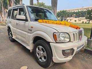 Mahindra Scorpio 2009-2014 Mahindra Scorpio SLE 7S BSIV