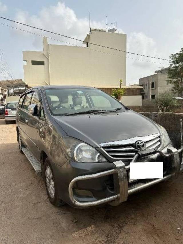 https://images10.gaadi.com/usedcar_image/4243792/original/processed_de94b2bb-739d-45e5-8a3a-da85b1202031.jpeg?imwidth=6400