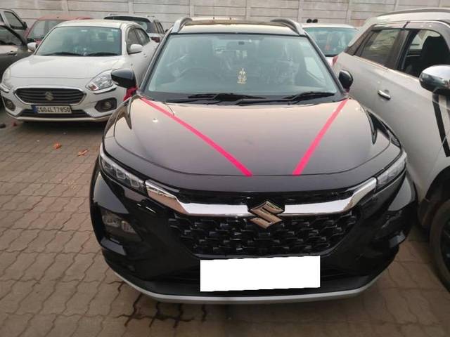 https://images10.gaadi.com/usedcar_image/4243875/original/processed_79cf51fa-27e5-4511-8623-3f1a4bf04862.jpg?imwidth=6402