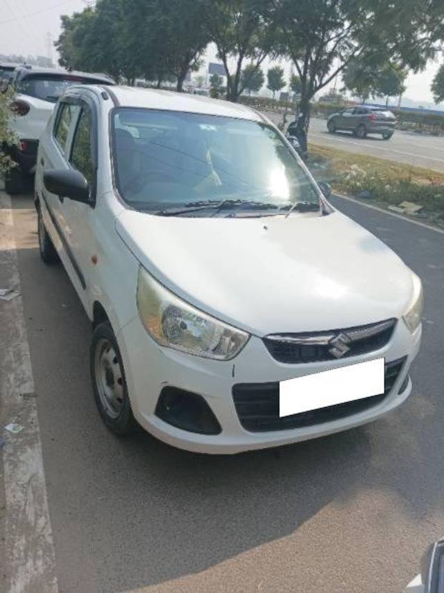 https://images10.gaadi.com/usedcar_image/4243987/original/processed_bf36f696-86e1-4a90-b320-99ee37a39170.jpeg?imwidth=6400