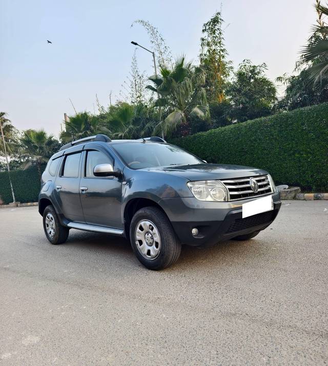 https://images10.gaadi.com/usedcar_image/4243995/original/processed_b20751b79c805492f6dfeb8d1bfbf68b.jpg?imwidth=6401