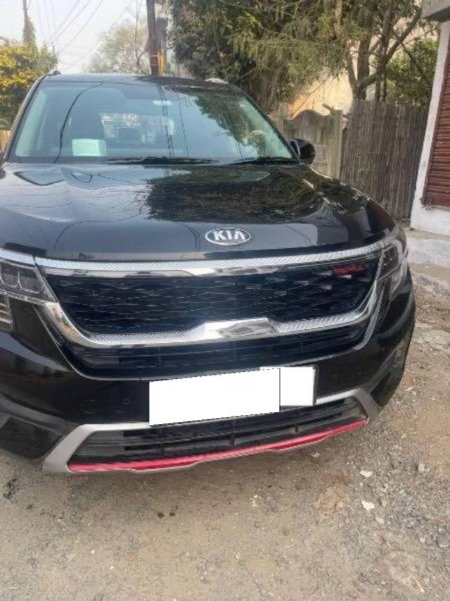 https://images10.gaadi.com/usedcar_image/4244006/original/processed_db91d75d-9126-4c67-ae71-b9e18b1a0fe6.jpg?imwidth=6401