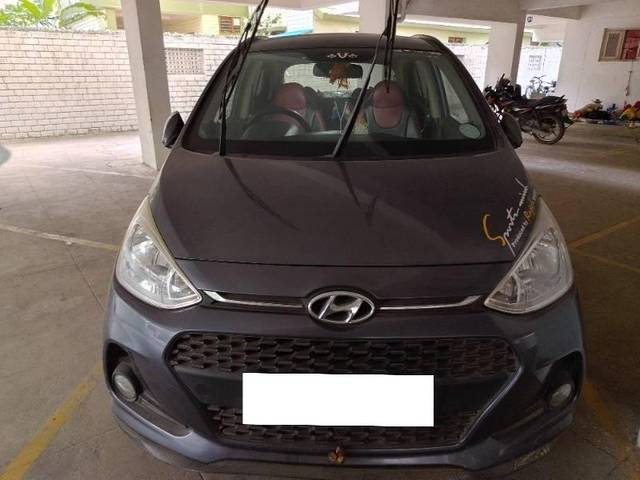 https://images10.gaadi.com/usedcar_image/4244012/original/processed_6c17f8df-0e17-429f-b2f0-c219cb5b3f7e.jpg?imwidth=6400