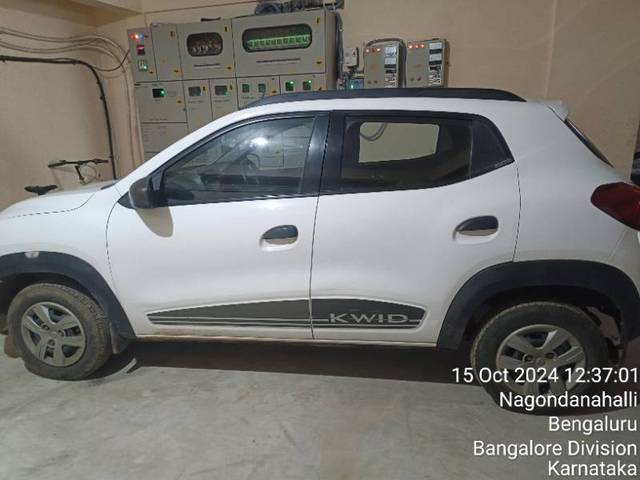 https://images10.gaadi.com/usedcar_image/4244385/original/c08b6485d14980119de3d3266153b983.jpg?imwidth=6402