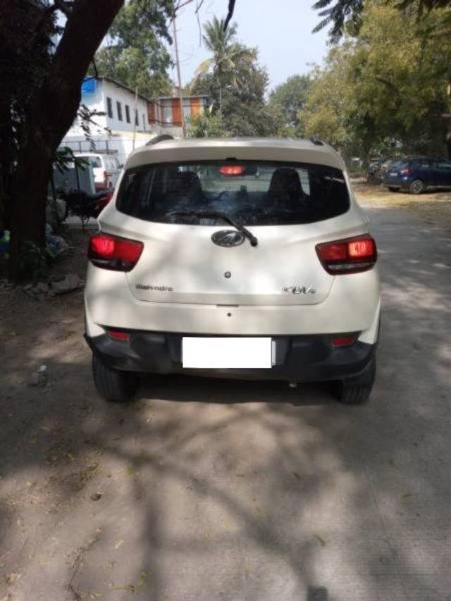 https://images10.gaadi.com/usedcar_image/4244392/original/processed_7c28d416-c0f3-4ca4-b987-2f858b7a08c3.jpg?imwidth=6402