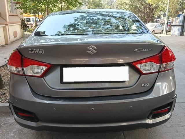 https://images10.gaadi.com/usedcar_image/4244472/original/processed_022b88a3caf820e135b39921a83e9cf0.jpg?imwidth=6402