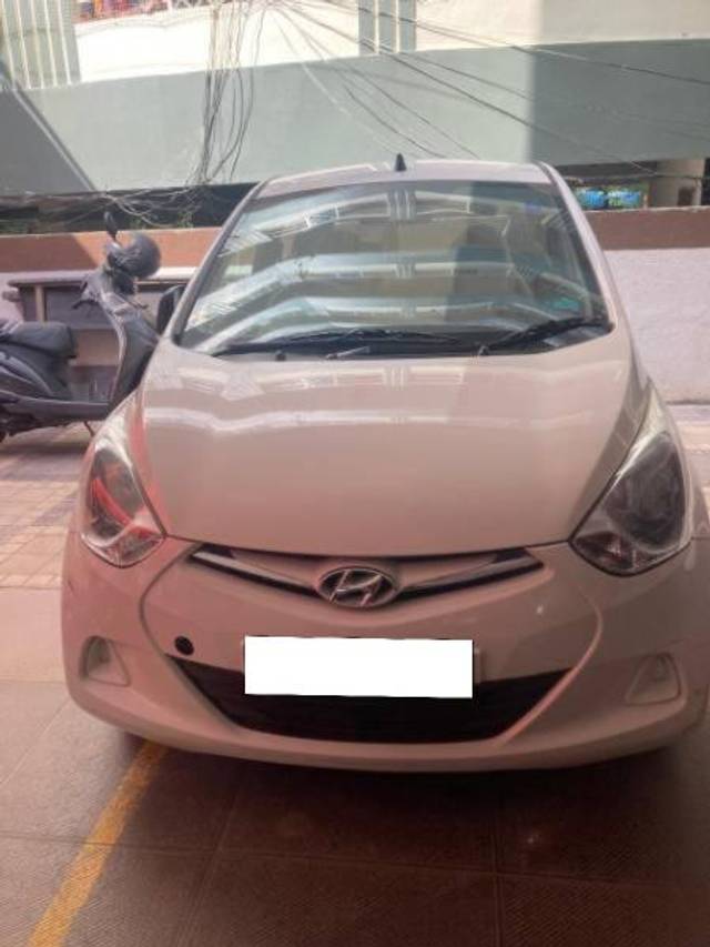 https://images10.gaadi.com/usedcar_image/4244476/original/processed_40327fe1-a189-4ac0-85dc-15afb0a23cf3.jpg?imwidth=6400