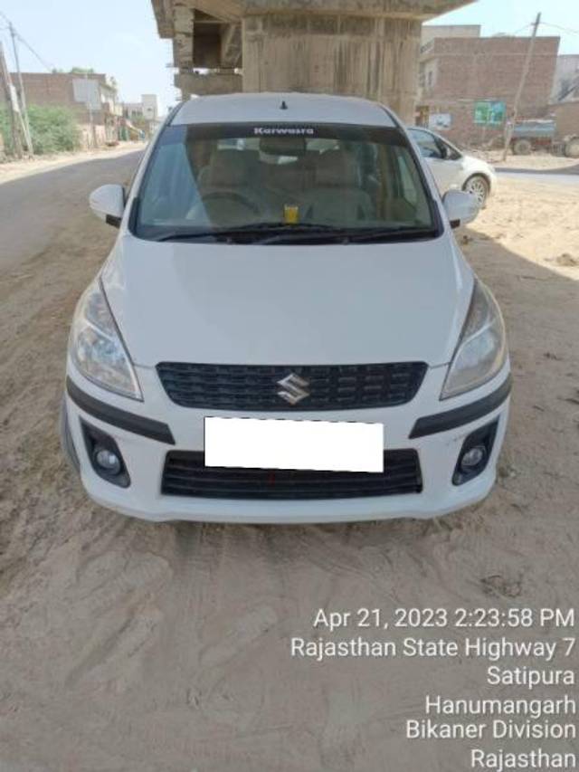 https://images10.gaadi.com/usedcar_image/4244537/original/processed_92249696-2ba0-4fb8-896f-9fe3c802189e.jpg?imwidth=6400