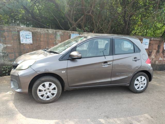 https://images10.gaadi.com/usedcar_image/4244607/original/ecf895e38e044617d4be543ed10a5915.jpg?imwidth=6400