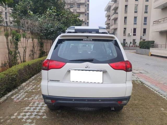 https://images10.gaadi.com/usedcar_image/4244655/original/f8dddb7f8e505a44a208fb2d9abf0ae3.jpg?imwidth=6401