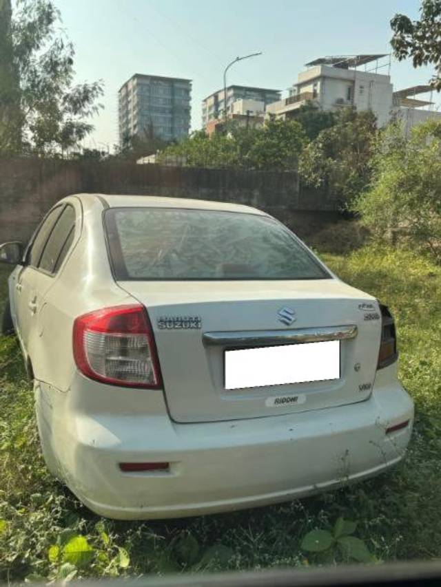 https://images10.gaadi.com/usedcar_image/4244718/original/processed_47453e7b-092b-4590-b0e8-7153bcf6ec43.jpg?imwidth=6400