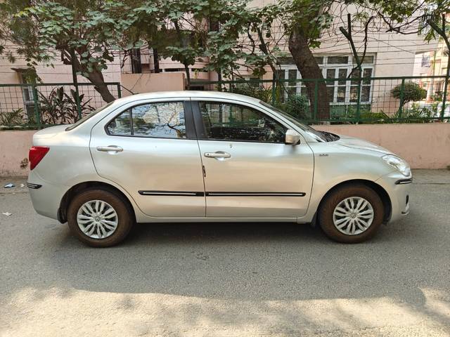 https://images10.gaadi.com/usedcar_image/4244731/original/9cb5b1aa9e1f6f014d6348e8405abb98.jpg?imwidth=6401