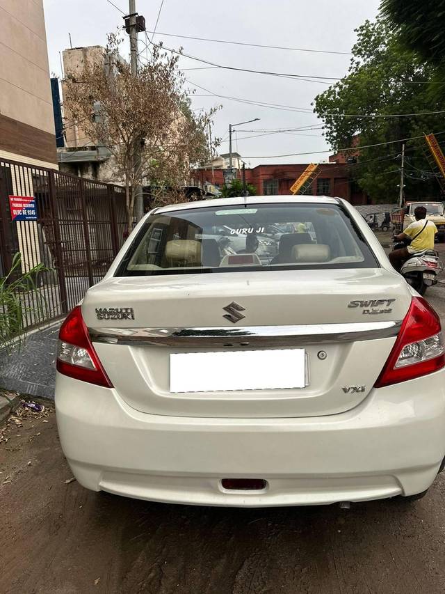 https://images10.gaadi.com/usedcar_image/4244744/original/processed_3a34f9013c28774c59c43bd55d68e551.jpg?imwidth=6401