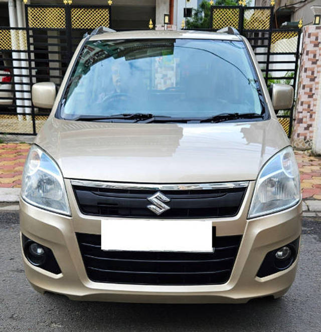 https://images10.gaadi.com/usedcar_image/4244770/original/processed_6cde1deb5ad212fe152bdff18fe1de2a.png?imwidth=6400