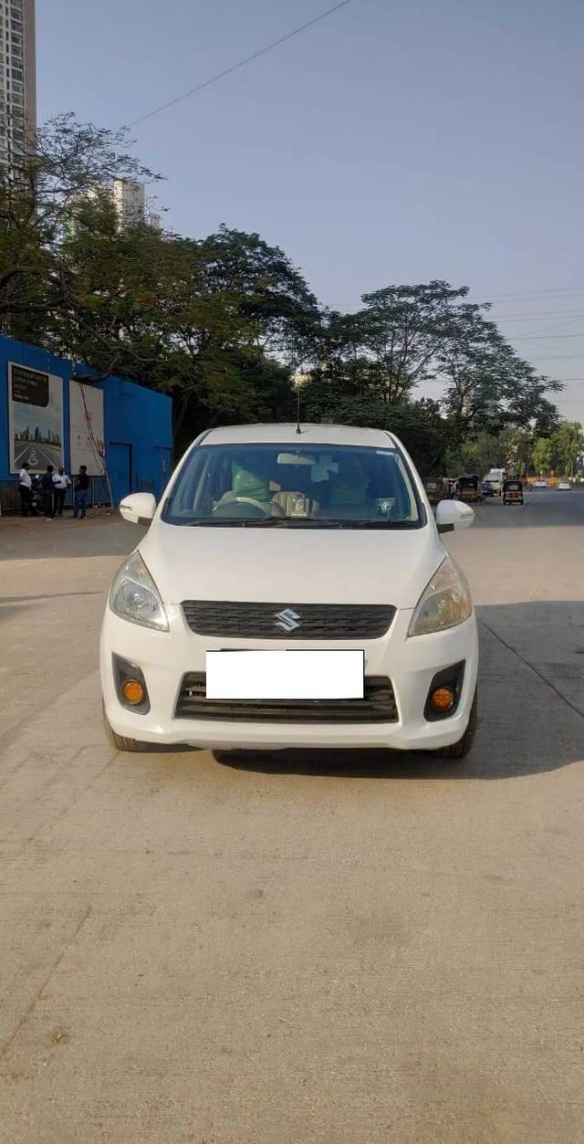 https://images10.gaadi.com/usedcar_image/4244775/original/processed_325e7dc71392fc991d84f88716f133ea.jpg?imwidth=6400