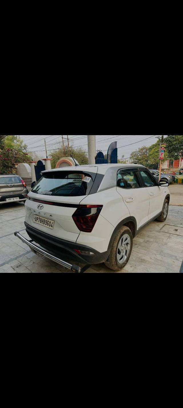 https://images10.gaadi.com/usedcar_image/4244788/original/processed_e014022c549bfa20a50c6908de57173f.jpg?imwidth=6402