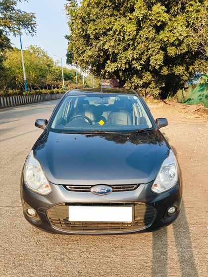 2013 Ford Figo पेट्रोल EXI