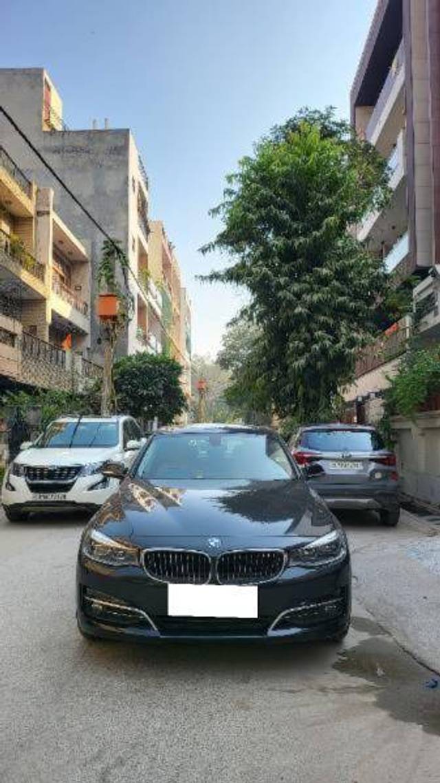 https://images10.gaadi.com/usedcar_image/4244890/original/2d8534e929103397eb883270791bdf21.jpg?imwidth=6402