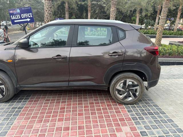 https://images10.gaadi.com/usedcar_image/4244993/original/1733cdb8316e67e4034911bae595651d.jpg?imwidth=6401