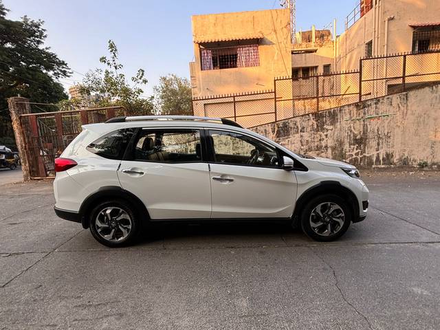 https://images10.gaadi.com/usedcar_image/4244995/original/fed19c5451658476e97d94e4e1f55b85.jpg?imwidth=6401