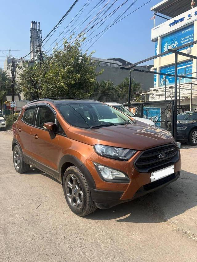 https://images10.gaadi.com/usedcar_image/4245007/original/processed_34496a0e8778b261bcc91295d2e97c0f.jpg?imwidth=6400