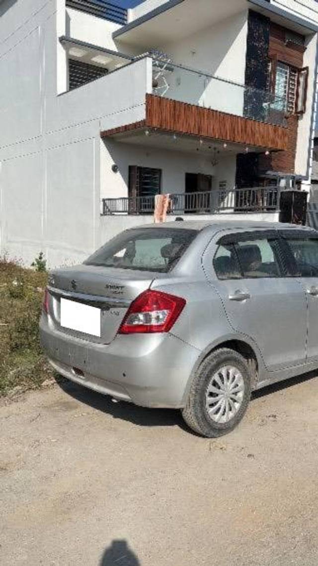 https://images10.gaadi.com/usedcar_image/4245036/original/processed_3ac605ed-5c65-43bb-a9f7-22a95ae8ad9a.jpg?imwidth=6401