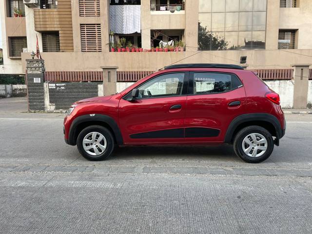 https://images10.gaadi.com/usedcar_image/4245050/original/7a02fd0e528796be5b852514525eb2da.jpg?imwidth=6402