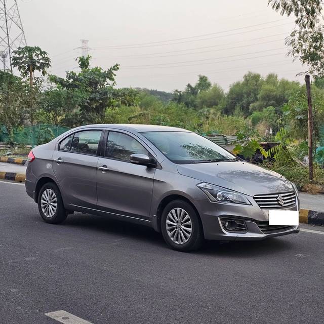 https://images10.gaadi.com/usedcar_image/4245071/original/processed_4780b3d27ba7ce72eb0d9ca83e00f095.jpg?imwidth=6400