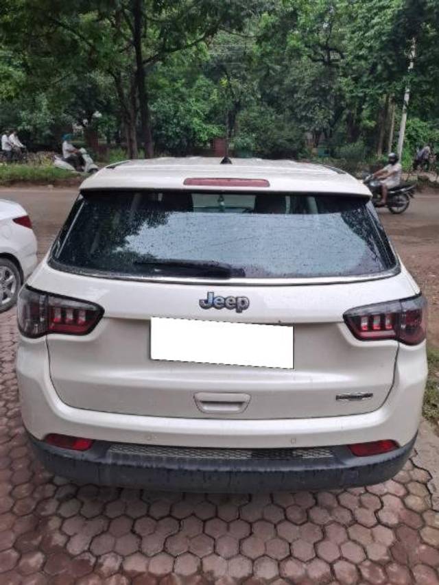 https://images10.gaadi.com/usedcar_image/4245233/original/processed_f46d2a86-1ecf-438c-a5ee-cbd85ef13dbc.jpg?imwidth=6401