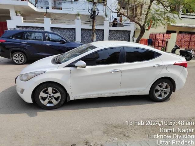 https://images10.gaadi.com/usedcar_image/4245315/original/processed_e431da88-95a8-4468-89fc-13923e8afc20.jpg?imwidth=6402