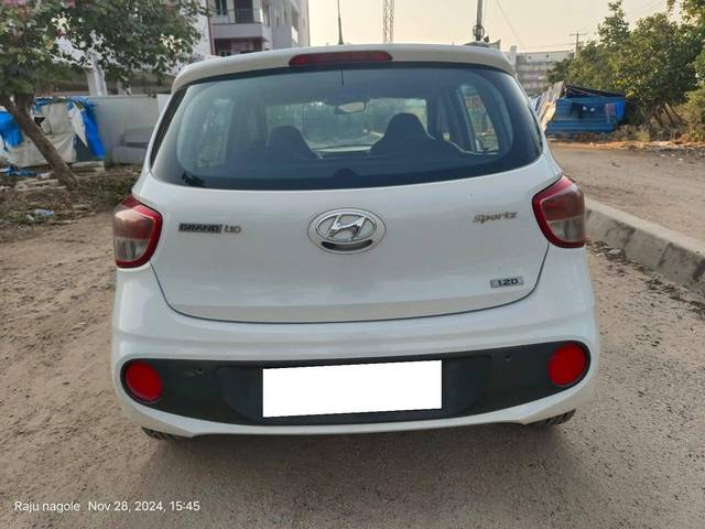 https://images10.gaadi.com/usedcar_image/4245445/original/processed_349126fe8971fa9f004e76d71ea9a34a.jpg?imwidth=6401