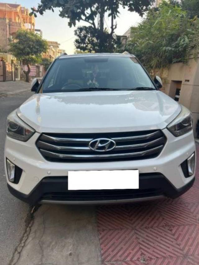 https://images10.gaadi.com/usedcar_image/4245562/original/processed_0719953c-d469-4bcc-bed8-98dc80cdfed5.jpg?imwidth=6400