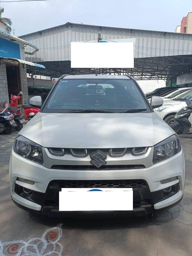 https://images10.gaadi.com/usedcar_image/4245685/original/processed_0ae68e068d118312b81ae1dabda7bec1.jpg?imwidth=6400