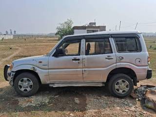 Mahindra Scorpio 2002-2013 Mahindra Scorpio 2.6 CRDe