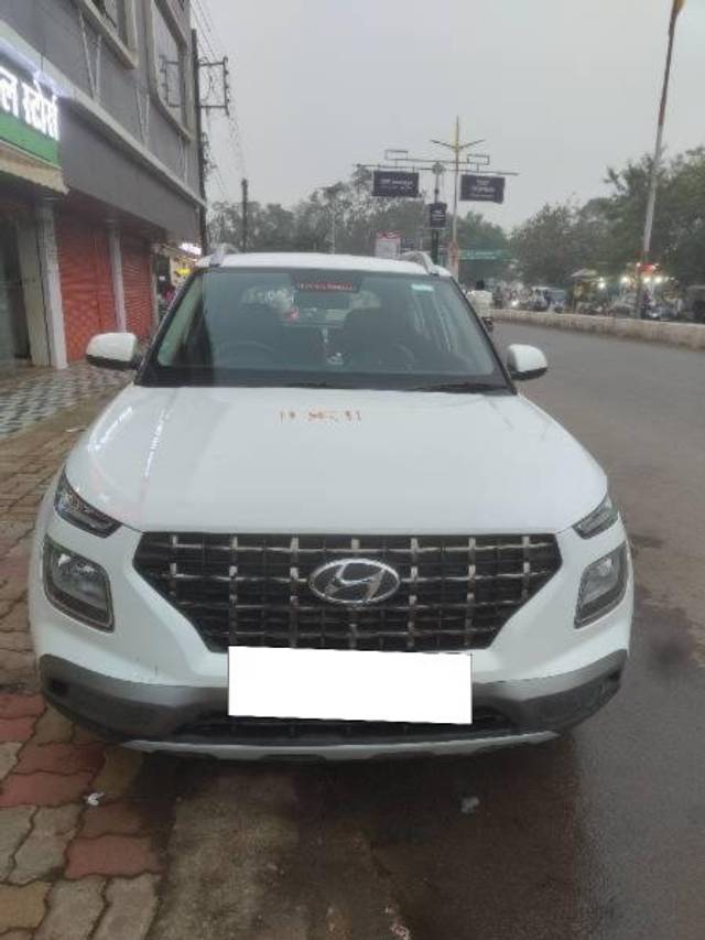 https://images10.gaadi.com/usedcar_image/4245859/original/processed_a0a97f3e-dbdd-41b1-8677-21184ada7ec2.jpg?imwidth=6401