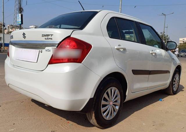 https://images10.gaadi.com/usedcar_image/4245887/original/processed_3bd1844f12979dbdf8827ae043a51283.jpg?imwidth=6402