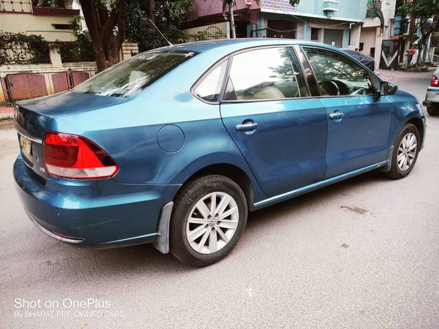 https://images10.gaadi.com/usedcar_image/4246016/original/processed_1ed3b47b25360170daa7b9fb152e81d9.jpg?imwidth=6401