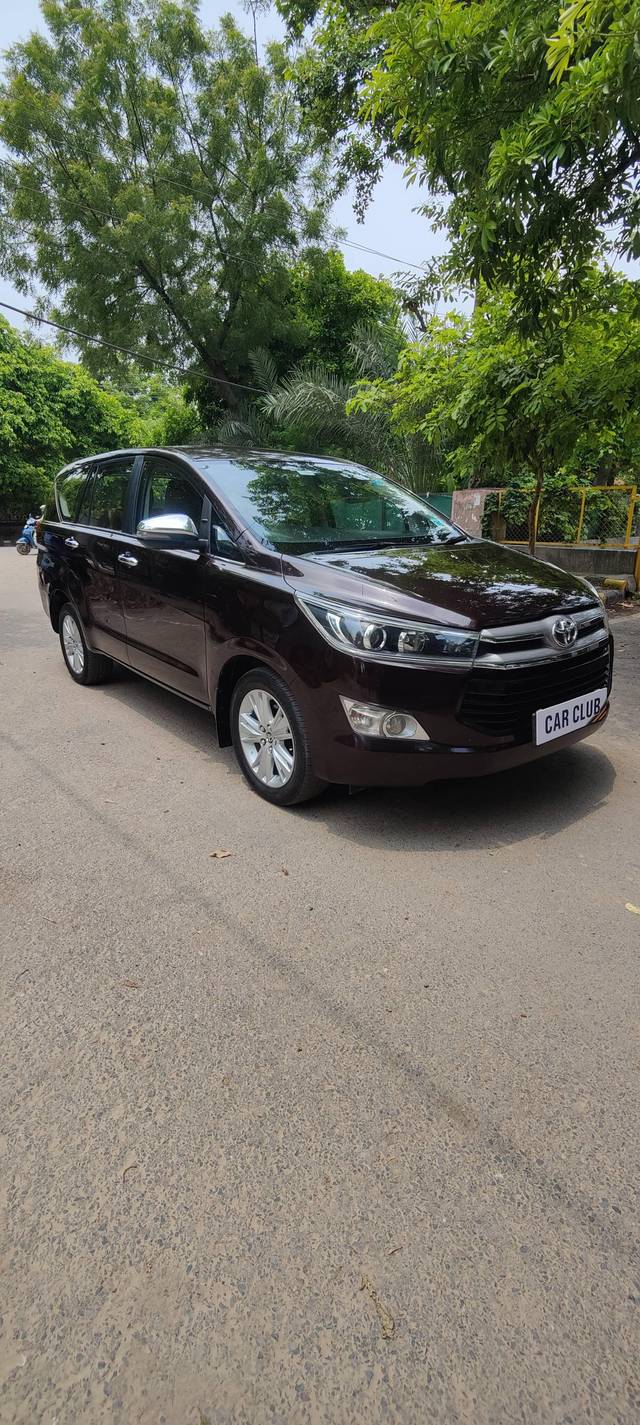 https://images10.gaadi.com/usedcar_image/4246092/original/processed_5edca0c2159bf0ddba82c1cf329ac0a9.jpg?imwidth=6400