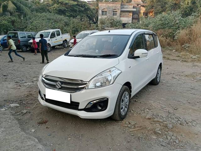 https://images10.gaadi.com/usedcar_image/4246161/original/processed_09fac566c18b88a691a979bcb004b076.jpg?imwidth=6402